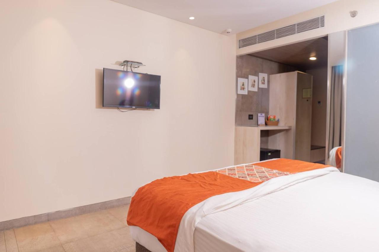 Hotel Citrus Prime Candolm, Goa 칸돌림 외부 사진